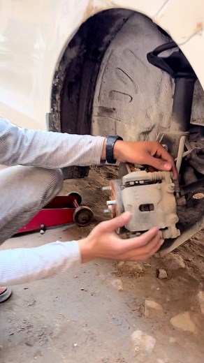 How to Fix Noisy Brake Calipers Effectively