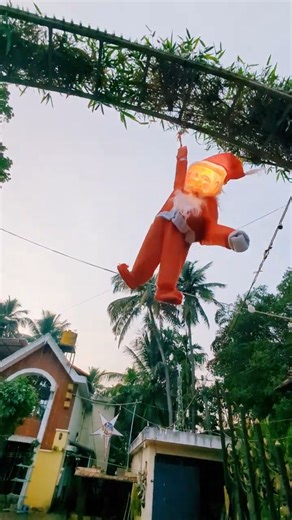 funny Santa Claus 🎅🏼 #santa #santaclaus #christmas #funnysanta