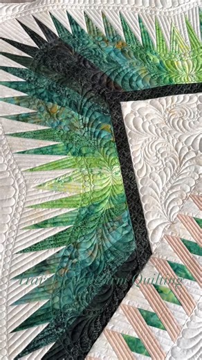 Here it is in all it’s glory! This stunning Summer Solstice quilt was made by Judy S. The green fabrics she selected for her border make such a nice ombre effect to enhance the starburst in the center. I love the amount of white space she had on this quilt. It’s always the best space to showcase some big beautiful pearl feathers! Always add light colored solid fabrics to your quilt if you are getting it custom quilted – you won’t be sorry! Pattern is: Summer Solstice Queen by @quiltworx You can 