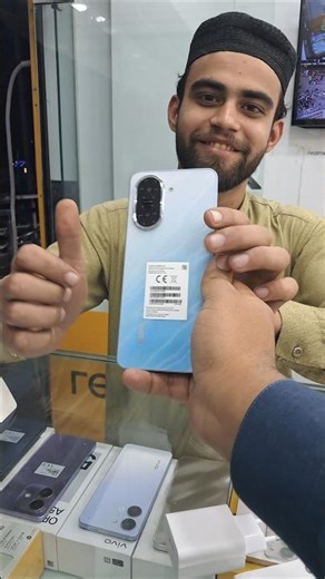 Redmi A5 Blue Happy sale at #dmmobile #mia5 #redmia5 #viral #ytshorts