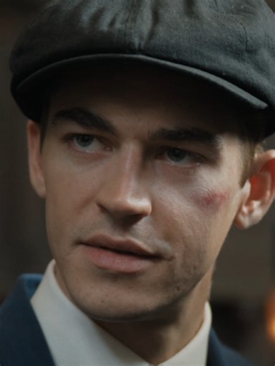 sherlock holmes meets james moriarty 🤝 #youngsherlock is now available on #primevideo 📺 #herofiennestiffin #donalfinn #primebookclub