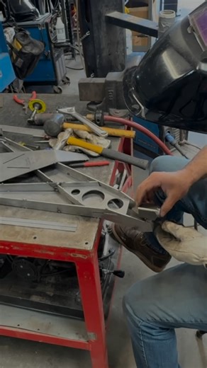 The inner structure on boxed arms makes all the difference. Quality often comes from the things you’ll never see! #quality #inside #suspension | TQ Customs