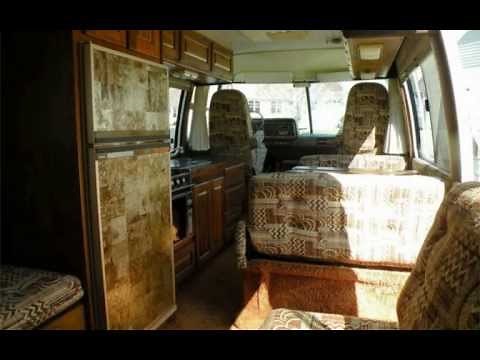 1978 GMC Royale 26' motorhome interior