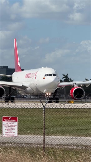 Avianca Cargo listo para despegar en Miami ✈️🇺🇸🇨🇴