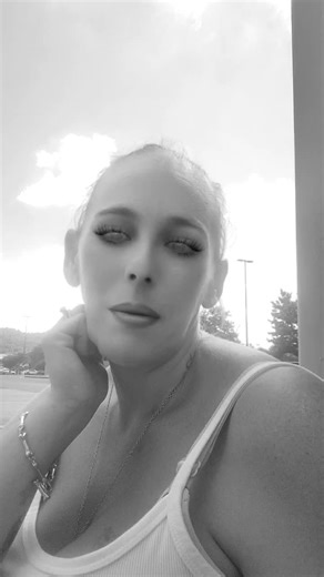 Candice Ramsey (@candice.ramsey)’s videos with Spilled Perfume - Pam Tillis