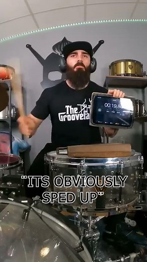 Playing Trough fire and flames with one hand!
