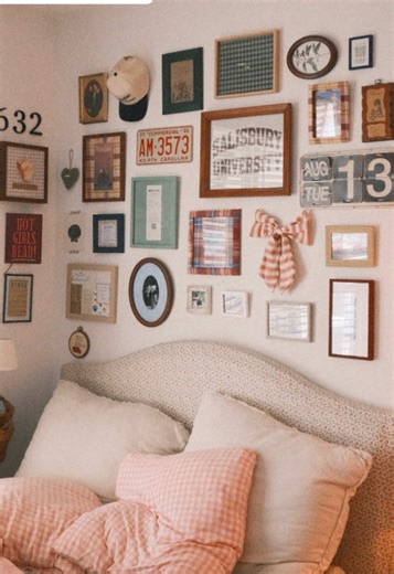 Thrifted Gallery Wall Tips & Tricks