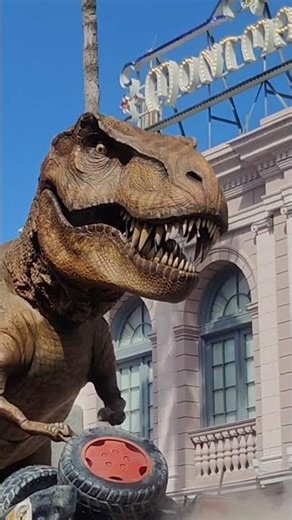 Jurassic Park @ Universal Mega Movie Parade Orlando Florida