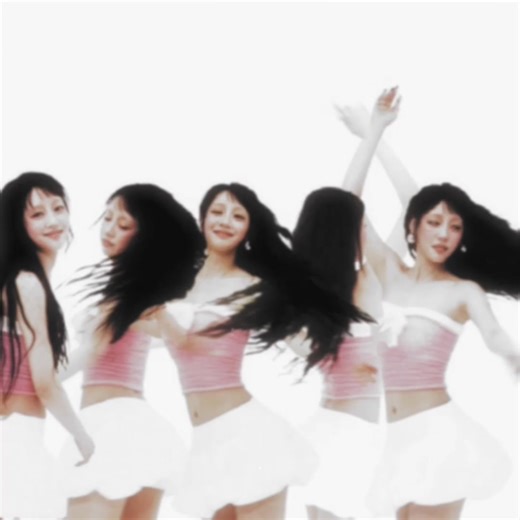 #YVES — 67 im hungry #loona #kpop #xyzbca #yvesloona loona yves edit Loona moodboard yves edit Yves soft edit Go viral soft edit ib i forgot Cc panning sweetly devoted