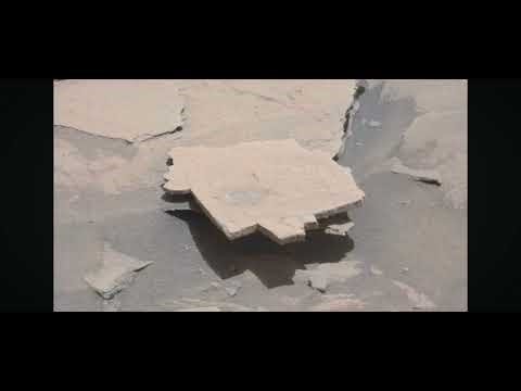 Mars anomalies e