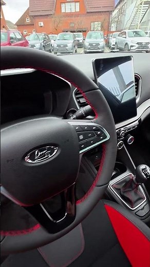 LADA Vesta Sport 2026: Price tag: 2.4 million. I'm showing you what they brought.