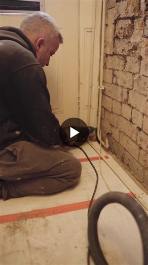 Do I Need A Damp Proof Course? 💦 🧱 Here someone had installed a chemical DPC, but then plastered down to the floor, bridging any work already done. To provide a guarantee on a tanking system, we… | Weather Wise Solutions LTD