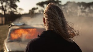 "Nitram": Co doprowadziło do masowej zbrodni? [recenzja filmu]