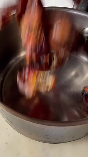 Salted Chocolate Date Fudge A not-so-guilty chocolate treat to indulge yourself in this Veganuary! 🍫 RECIPE 👉🏼 Serves 16 😋 🌟INGREDIENTS 🌟:- ◽250g (2 cups) fresh dates, pitted ◽300g 70% dark chocolate, chopped ◽140g (½ cup) cashew butter ◽1 tsp vanilla extract ◽1/2 tsp sea salt flakes Video By:- Instagram @panaceas_pantry #dessertideas #chocolate #chocolatelovers #veganfudge #veganrecipes #e#easyrecipeschallenge | Vegan Couch