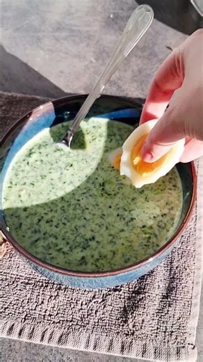 spinach soup🥣 recipe in description