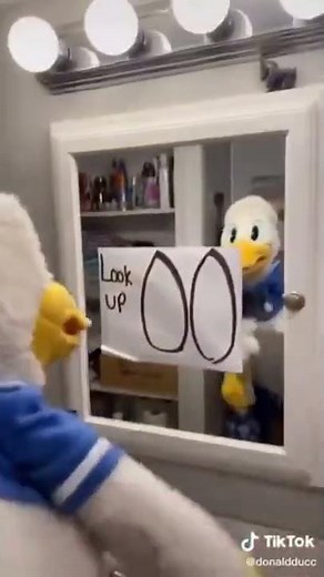 Donaldducc pOOp but watch till the end and read desc.