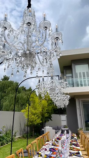 The freestanding stands (3,5m high) with chandeliers. Perfect over tables or where there is no hanging structure for the chandeliers. Decorate the stands with greenery or use them as they are. We deliver, set-up all of our chandeliers and other decor. If you are interested in hiring these Freestanding Stands with Chandeliers for your birthday party or any other event, please get in touch: SHOWROOM: 5 Methwold Street, Saxonwold (by appointment only) CONTACT: 0834597500 (Rina) EMAIL: info@thehangi