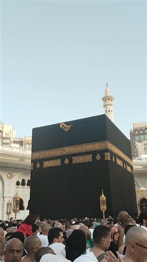 Makkah #viralshort #makkahalmukarromah #madinekibaatein #islamicvideo