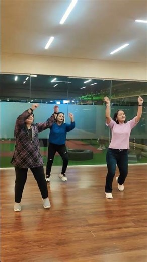 let's have party tonight #dance #dancecover #profesionaldancer