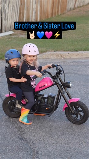 Raymond Wetch | Brother & Sister Love 🤘🏻🩷💙⚡️ | Instagram