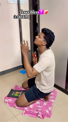 Jesus✝️❤️‍🩹🥺#worshipmusic #music #animation #shortsfeed #jesussongs #prayer #youtubeshorts #jesus