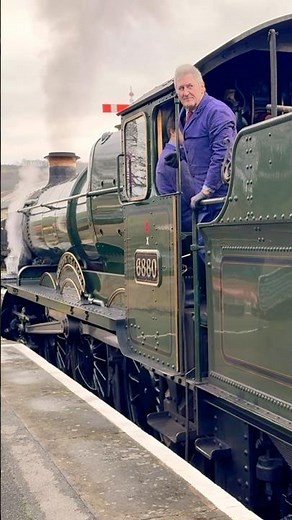 Gloucestershire & Warwickshire Railway 6880 Betton Grange #steamlocomotive