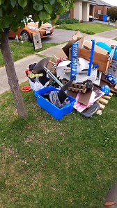 485K views · 6.5K reactions | Quick stop turned out to be fire!  #polyprophet #youtube #free #treasurehunt #hardrubbish #australia #curbside #sidehustle #dumpsterdiving #streetscrapping #scrapping #scavenger #reseller #resell #relaxing #asmr #value #dewalt #guitar #tools | Poly Prophet | Facebook