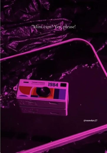 Discover the Must-Have Mini Camera for Content Creators