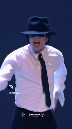 اجرای آهنگ «Dangerous» توسط مایکل جکسون&Michael Jackson performing "Dangerous" 🎤👑
