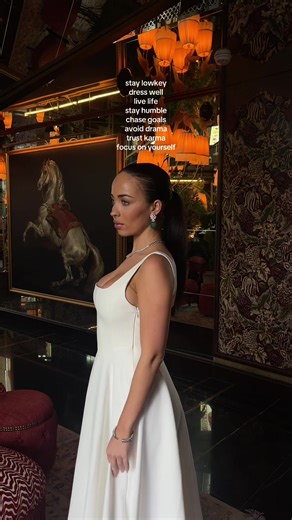 Elevate Your Style: Classy Looks with Feminine Energy