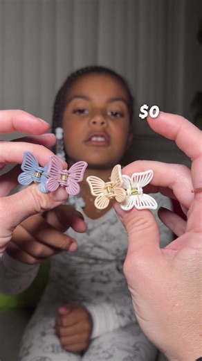 We love all the cute hair accessories and storage! 🔍code: kcn7855 and find the 🔗 in bio (Only for new app users with qualifying orders.T&Cs apply) 📦⚡️#temudealcode #temuhaul #temufinds #viral #fypage