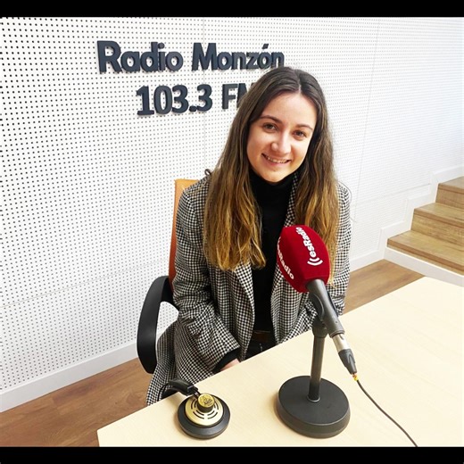 CURSO DE SOCORRISTA ACUÁTICO Y PRIMEROS AUXILIOS EN MONZÓN Las instalaciones deportivas de Monzón acogen del 21 de febrero al 29 de marzo, durante los fines de semana, un curso de Socorrista Acuático y Primeros Auxilios, organizado por la Federación Aragonesa de Salvamento y Socorrismo y el Ayuntamiento. La formación incluye la acreditación de manejo de desfibriladores. Hablamos con una de las profesoras, Inma García. | Radio Monzón