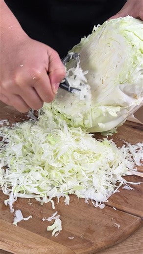 How to shred cabbage using a grater #recipes | Recipe Manual