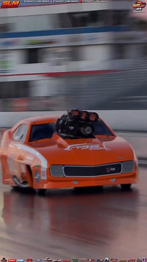 Well, blowers aren't supposed to come off like that! 😳 Cole Pesz Racing had a wild pass during Snowbird Outlaw Nationals! #quickdrive #blower #malfunction #boost #promod #dragracing #snowbirds #performance #converterdrive #horsepower | Quick Drive Racing