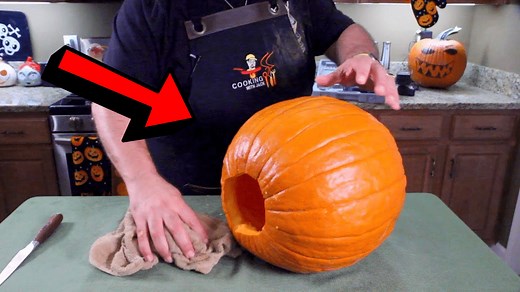 Easy 2-Minute Pumpkin Cleaning Hack