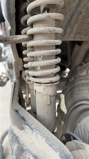 Practical Trick! Smart Hack to Adjust Your Motorcycle Spring Height!