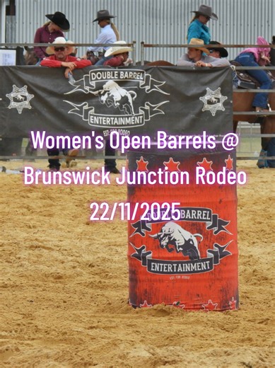 Women's Open Barrel run, these Cowgirls and their amazing horses run these barrels with strength and determination, chasing that timer, all while looking classy and making it look easy 🤩🐎 #barrelracing #cowgirl #horses