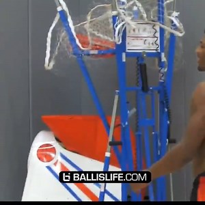 77K views · 684 reactions | HBD 2 x All-NBA team member Julius Randle. Here's some throwback footage of a young Randle having a dunk contest with Marcus Smart in Dallas. | Ballislife | Facebook