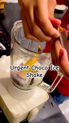 Quick Chocolate Ice Shake #foryou #trending #recipe #icecream #millionviews #fyp