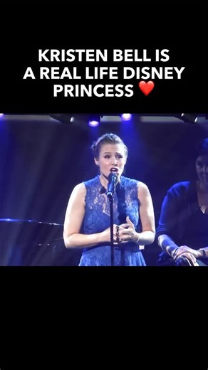 17K views · 8K reactions | Perfect casting for Anna ❤️ she can do it all! • • • #frozen #disneyfan #disneyig #disneygram #kristenbell #disneyprincess #frozenlive #disneymusic #d23 | The DIS | Facebook