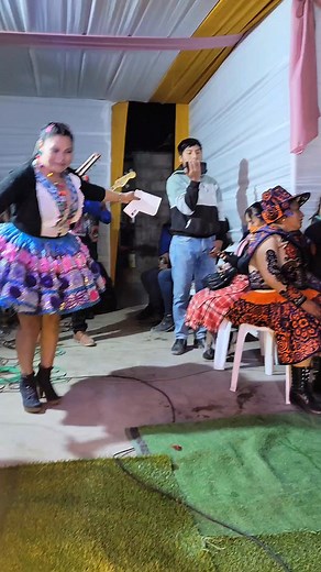 #que tal pasito prohibidos #turachankuna 💓💓🍺🍾 #CerroColorado AREQUIPA | Gonzalo PM Munequitaanita