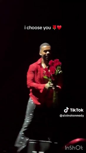 Mario's 'I Choose You' Live in Amsterdam