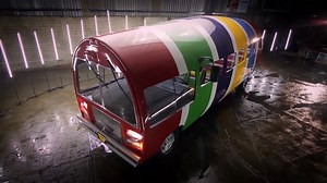 323K views · 3.2K reactions | Es la primera vez que Martín hace la entrega de un trabajo frente a tantas personas y hay mucha expectativa por ver el resultado, habrá muchos ojos al mismo tiempo viendo su trabajo pero finalmente toda la familia del cliente se emociona y está contenta con el Balero bus, ahora todos regresan en el nuevo camión turístico listo para ir por las calles   ️ #Mexicánicos | Mexicánicos | Facebook