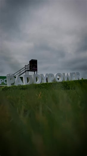 Paddy Power Irish Gold Cup Day complete 🏆 After a challenging week and a rescheduled fixture, it was brilliant to see the crowds return to Leopardstown Racecourse, with people turning out in force to enjoy a fantastic day of racing. 🏇🏻 The atmosphere, the sport and the support made it all worthwhile…. we miss it already.😢 #leopardstown #dublinracingfestival | Leopardstown Racecourse