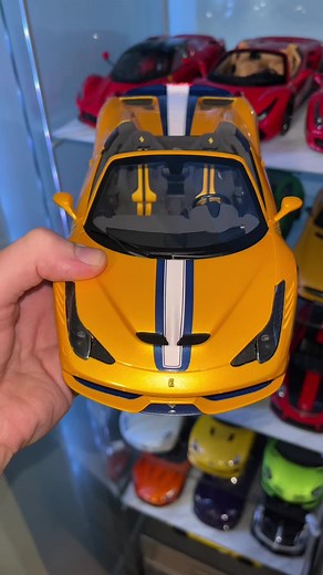 1:18 Ferrari 458 Speciale Aperta Model Car Unboxing and Review