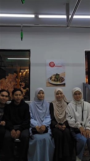 POV ADA KEDAI KAFE DALAM KERETA API DI CAMERON HIGHLAND