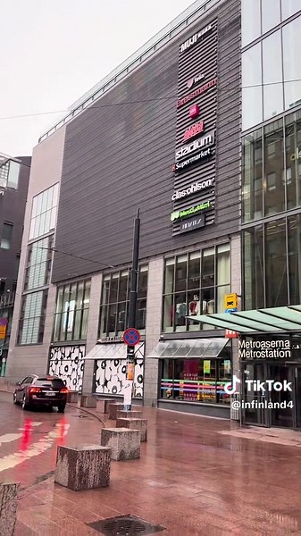 Exploring Helsinki: A Rainy Day in Finland