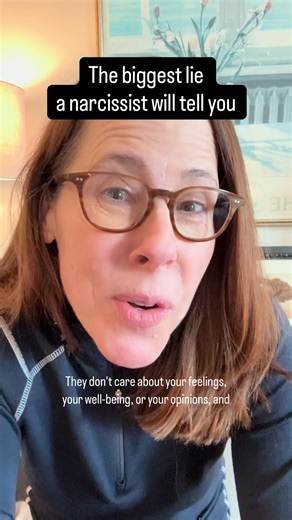 Understanding Narcissistic Abuse in Toxic Relationships