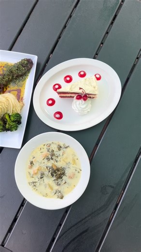 This week’s dinner specials are here! Zuppa Toscana Chicken, sausage, and kale in a creamy broth. Entrée 6oz grilled hangar steak Char-grilled, topped with chimichurri and grilled onions. Served with white truffle mashed potatoes and roasted broccoli. Dessert Red velvet cheesecake | Front Porch and Bart's Tavern