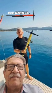 Ingenioso sistema de propulsión acuático #oceano #natacion #propulsion #pedales #ingenio #inventos #viral | Jose Luis Esparza Rebollar